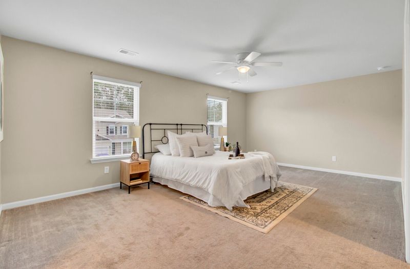 647 Woolum Dr, Moncks Corner, SC 29461