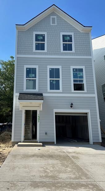 1820 Helm Ave, North Charleston, SC 29405