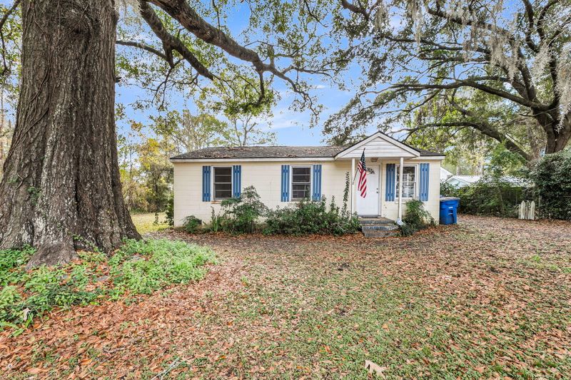 1849 Dogwood Rd, Charleston, SC 29414