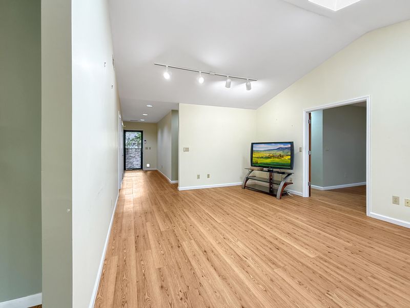 2110 Marsh Flower Ln, Charleston, SC 29414