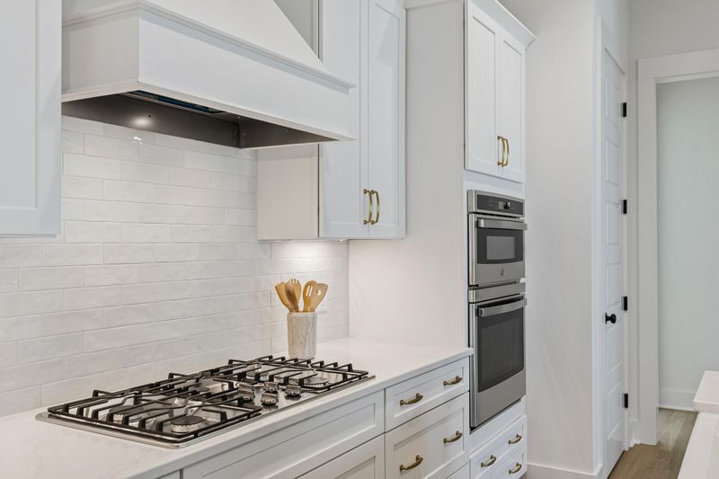 705 Twinflower Ln, Summerville, SC 29486