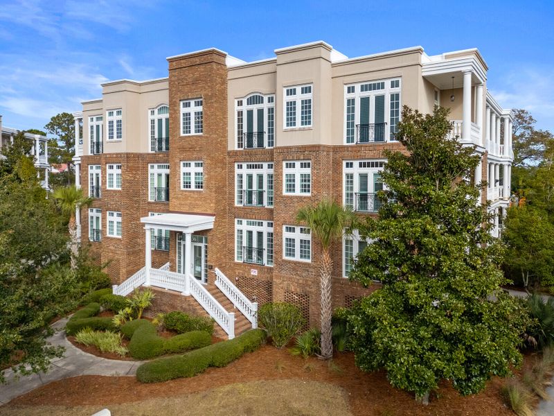 136 Fairbanks Oak Al #3b, Charleston, SC 29492