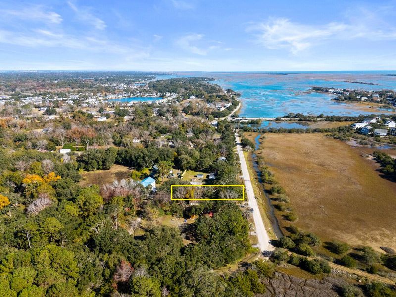 1816 Battery Island Dr, Charleston, SC 29412