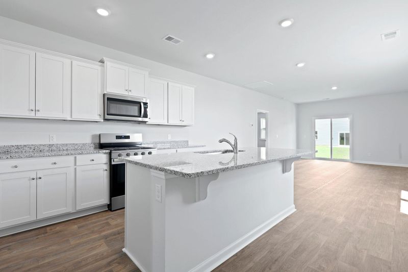 511 Still Heights Ln, Summerville, SC 29486