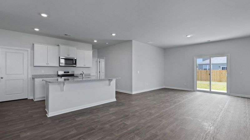 539 Still Heights Ln, Summerville, SC 29486