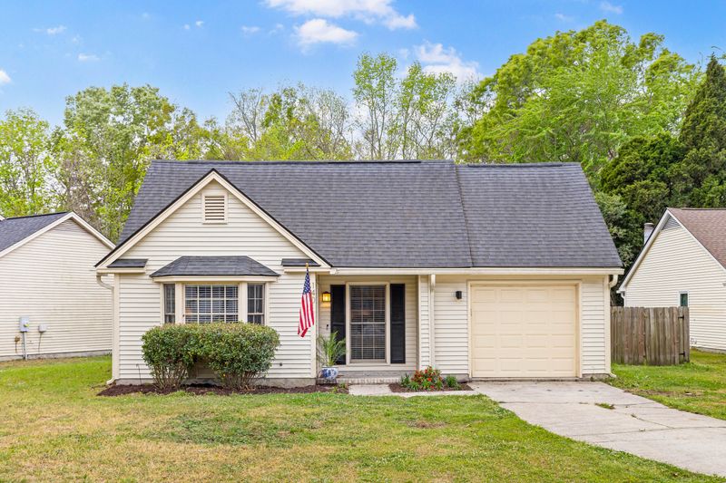 140 Alston Cir, Goose Creek, SC 29445