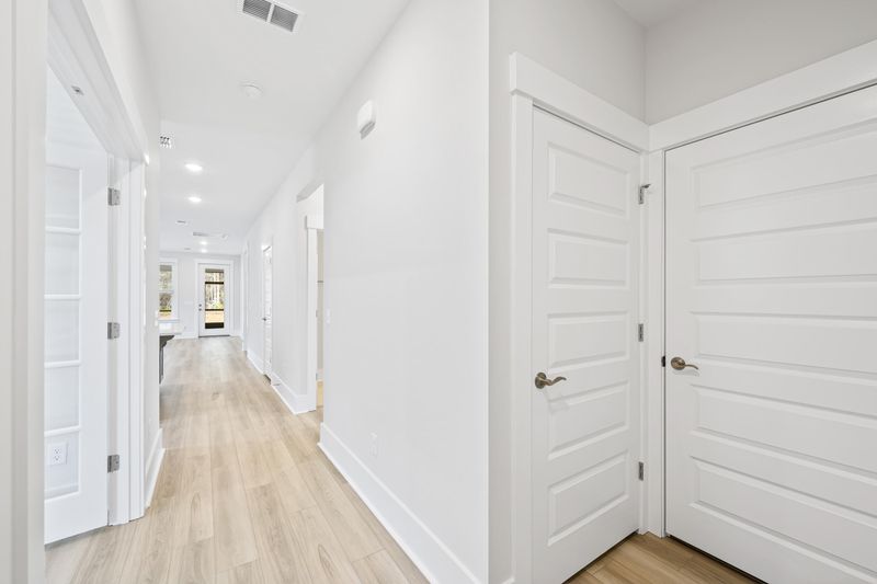 725 Coral Bells Ln, Summerville, SC 29486