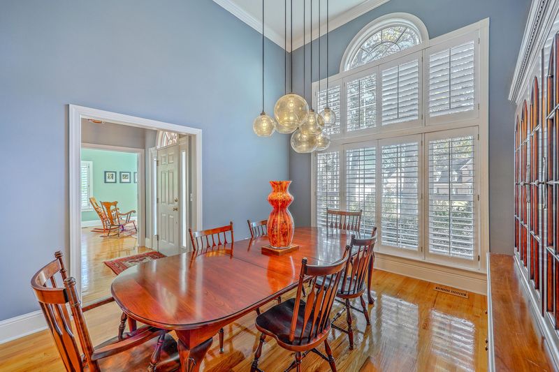 4275 Persimmon Woods Dr, North Charleston, SC 29420