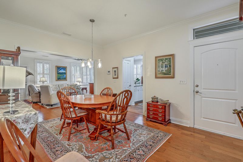 5519 Colonial Chatsworth Cir, North Charleston, SC 29418