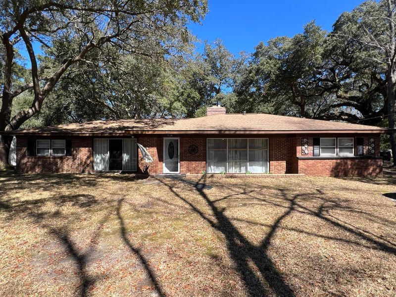 111 Newington Rd, Summerville, SC 29485