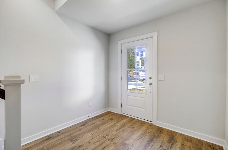 415 Caledon Ct, Johns Island, SC 29455