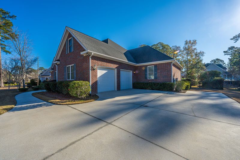 1007 Mt Whitney Dr, Summerville, SC 29483