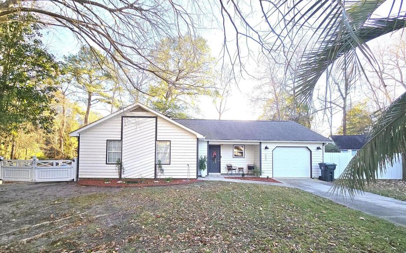 203 Flamingo Dr, Ladson, SC 29456