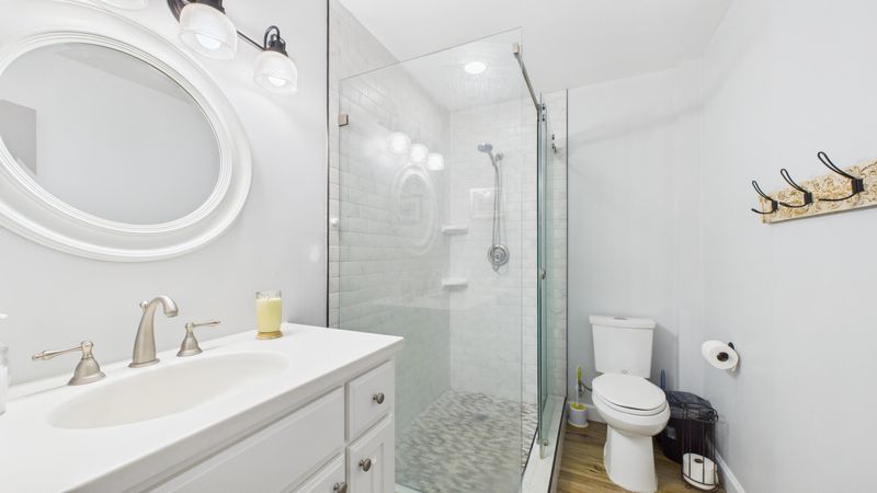 134 Gertie Ln, Cordesville, SC 29434