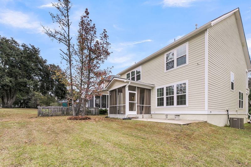 132 Ashley Bluffs Rd, Summerville, SC 29485