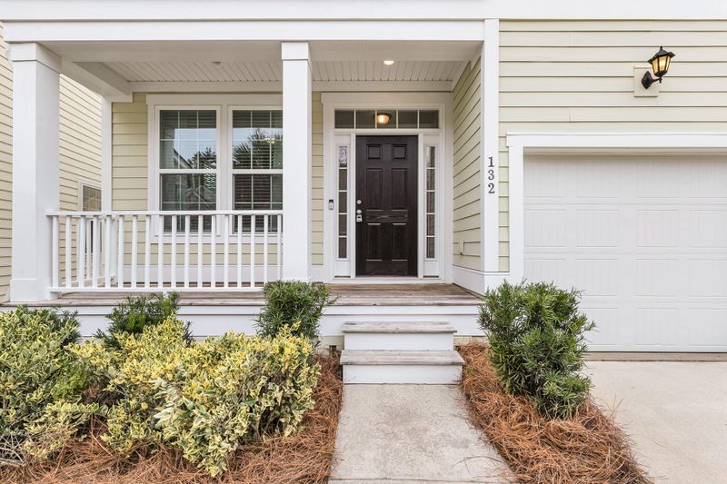 132 Ashley Bluffs Rd, Summerville, SC 29485