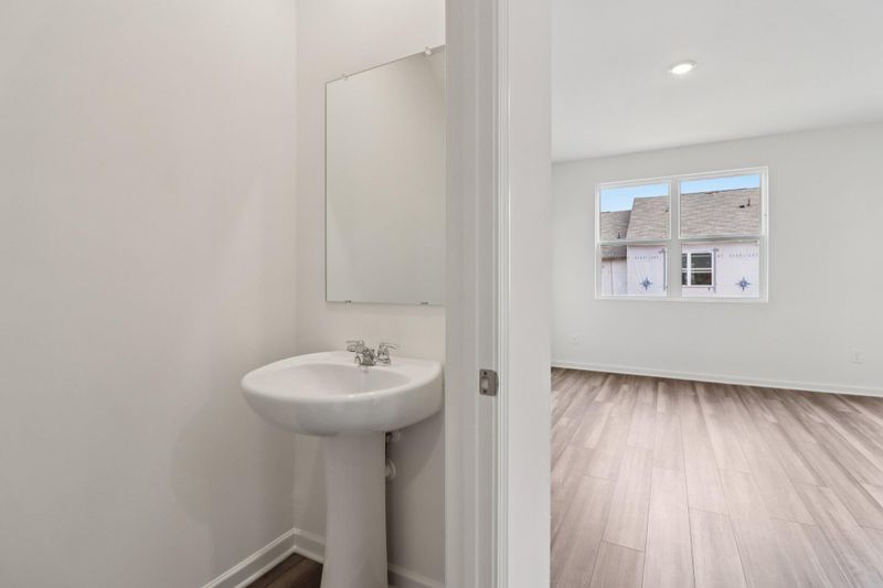 477 Colchester Ct, Moncks Corner, SC 29461