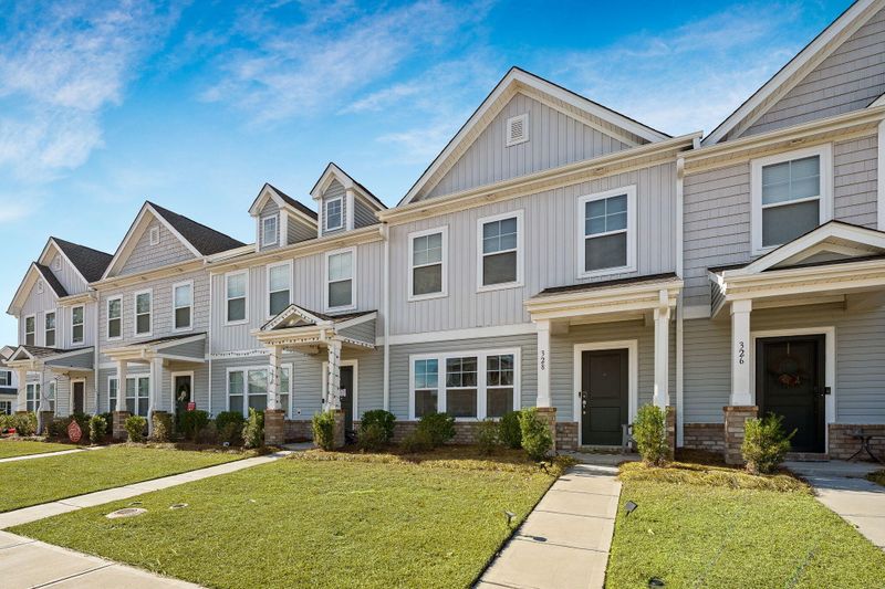 328 Surfbird Rd, Summerville, SC 29486