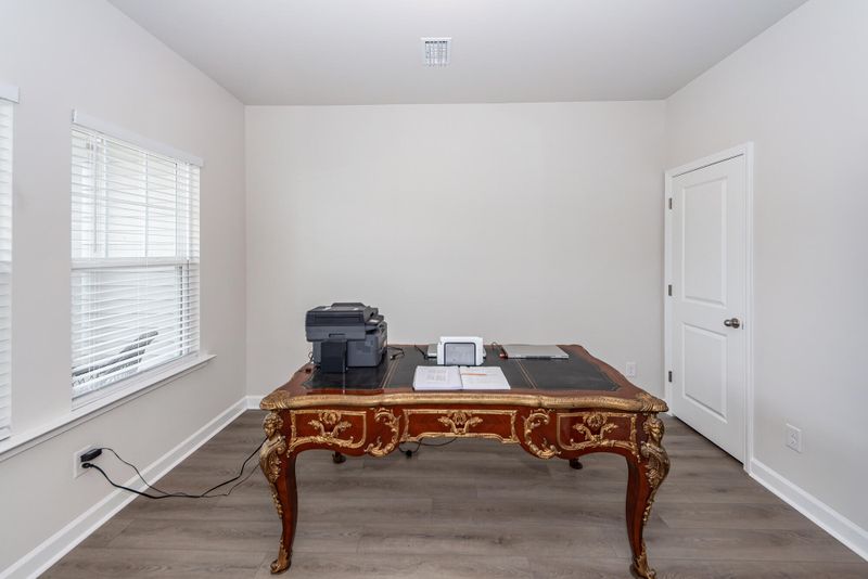 966 Dusk Dr, Summerville, SC 29486