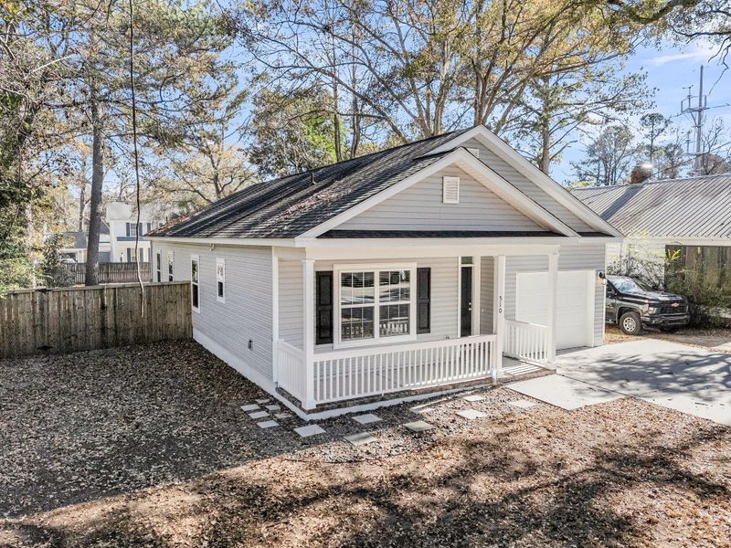 510 Stinson Dr, Charleston, SC 29407