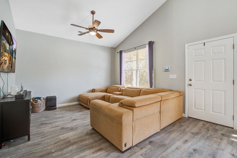 419 Farrow Ct, Moncks Corner, SC 29461