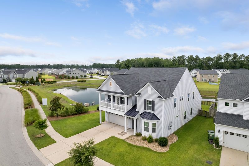 721 Redbud Ln, Summerville, SC 29486