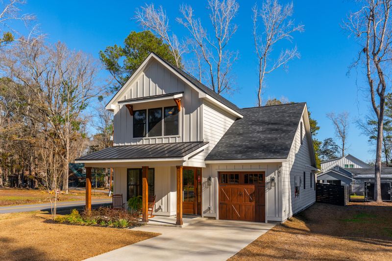 101 Classic St, Summerville, SC 29483