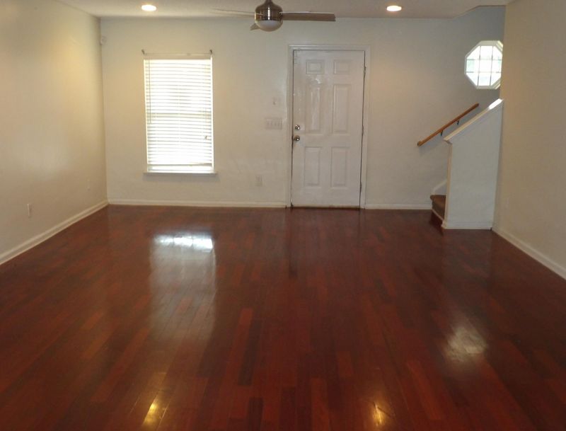 2740 Fernwood Dr, North Charleston, SC 29406