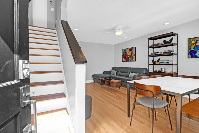 12 George St #3-B, Charleston, SC 29401
