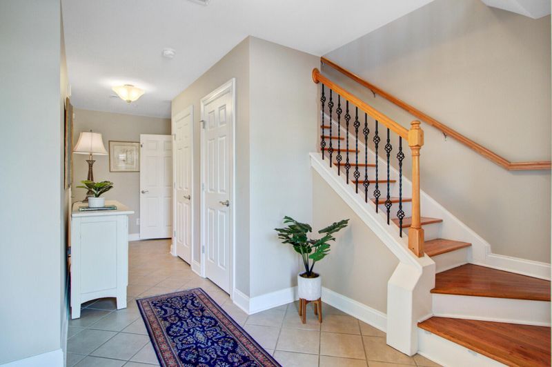 3584 Bagley Dr, Mount Pleasant, SC 29466