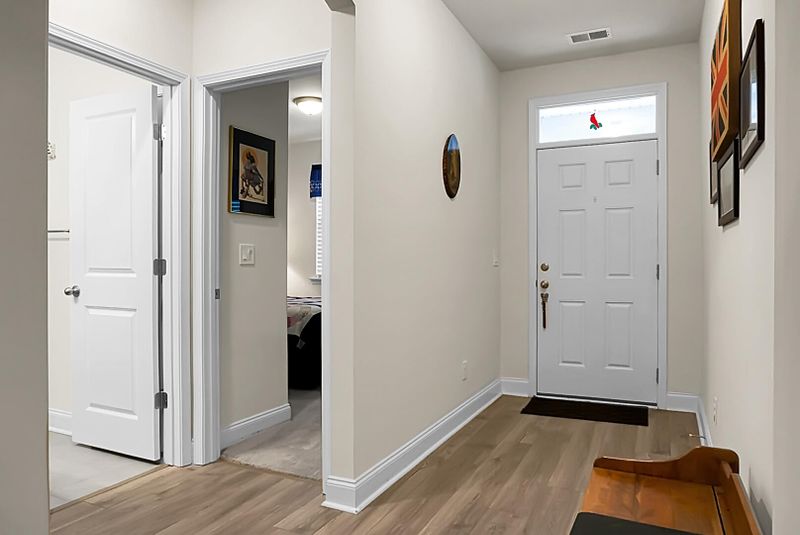 736 E Randolph St, Summerville, SC 29485