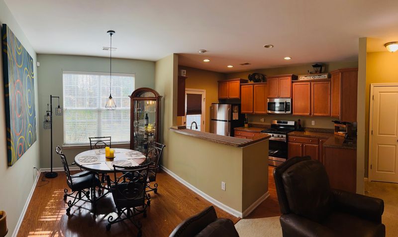 805 Bibury Ct, Charleston, SC 29414