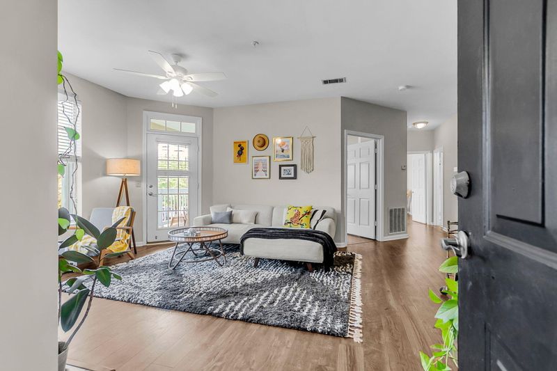45 Sycamore Ave #125, Charleston, SC 29407