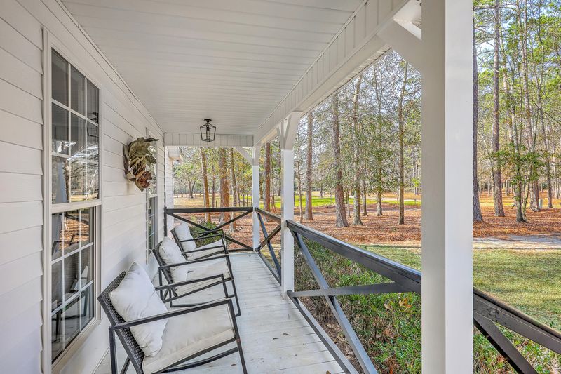 639 Lannie Ln, Moncks Corner, SC 29461