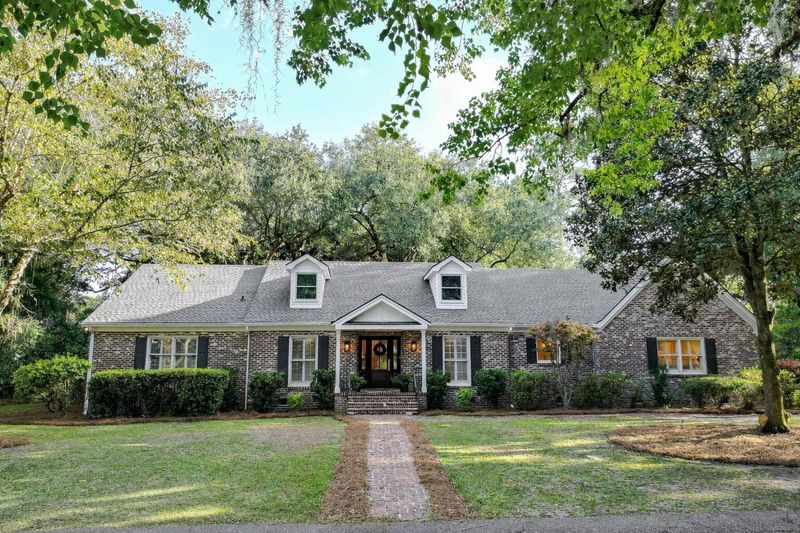 103 President Cir, Summerville, SC 29483