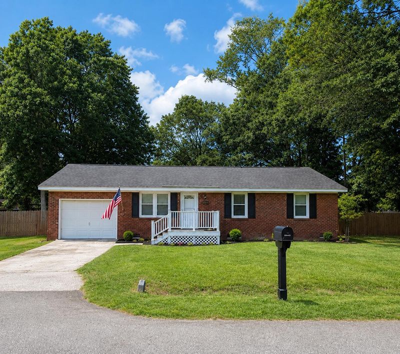 185 Monitor Cir, Moncks Corner, SC 29461