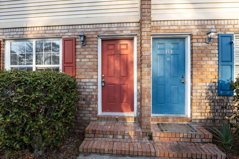 113 Elmwood Ave #C, Ladson, SC 29456