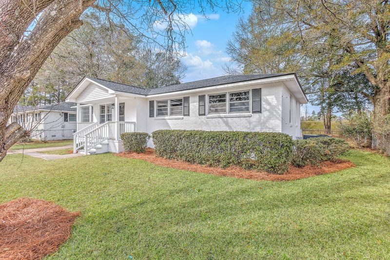 4018 Marilyn Dr, North Charleston, SC 29418