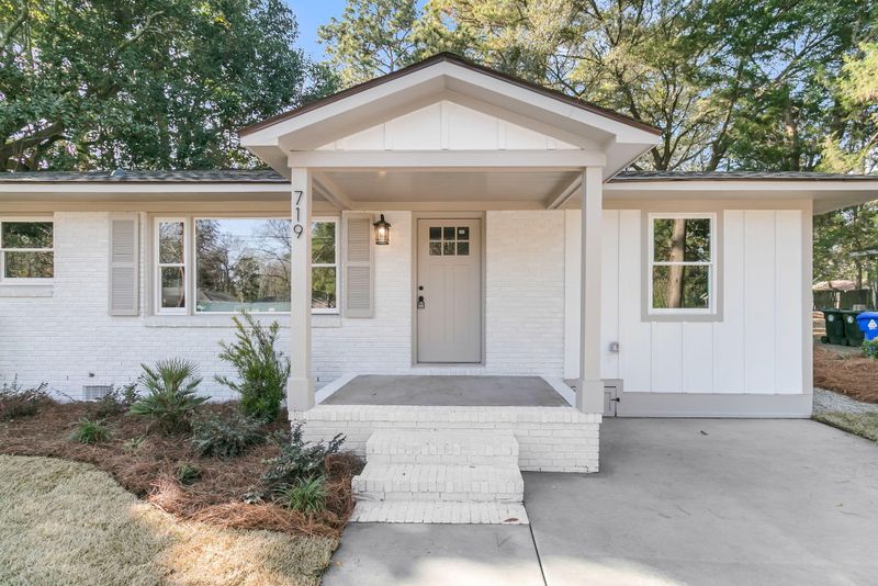 719 Wantoot Blvd, Charleston, SC 29407