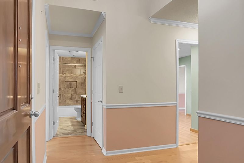 9140 Delancey Cir, North Charleston, SC 29406