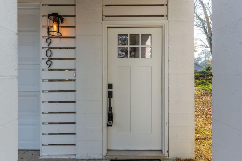 1909 Redwood St, North Charleston, SC 29405
