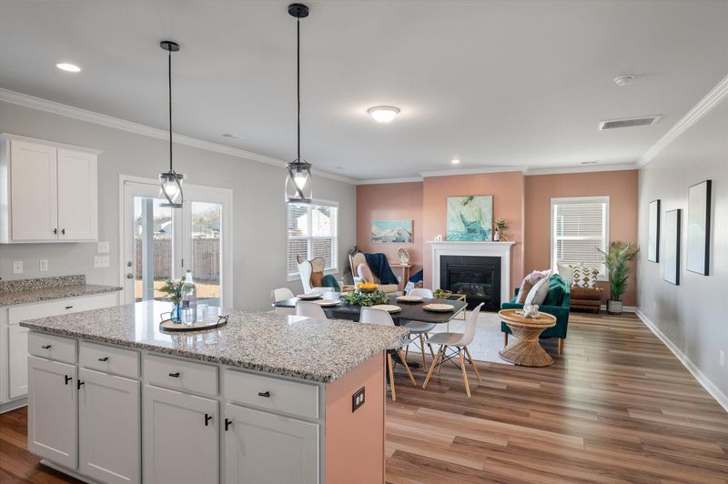 303 Torslanda Ln, Summerville, SC 29486