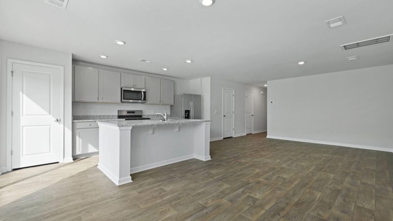 629 Pleasant Grove Way, Summerville, SC 29486