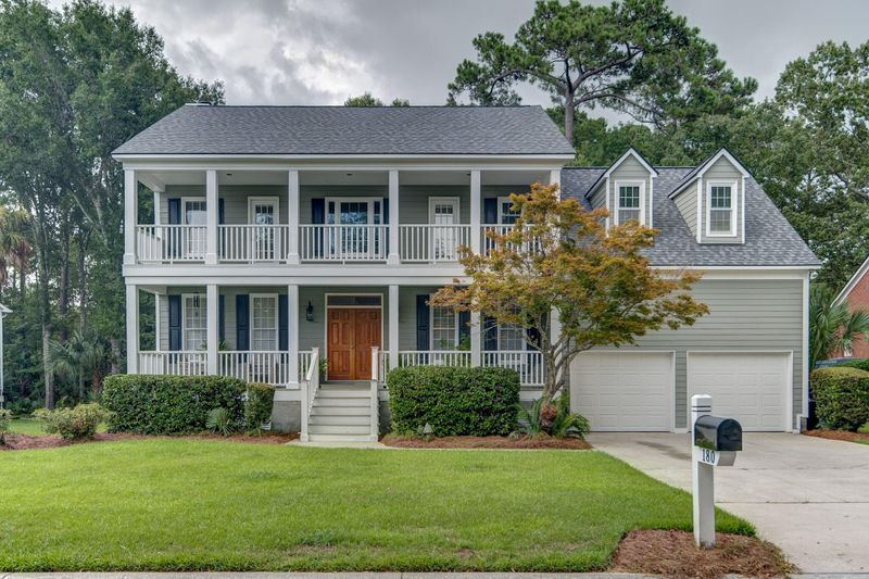 180 Oak Point Landing Dr, Mount Pleasant, SC 29464