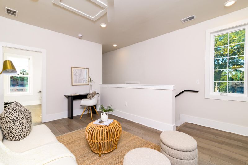 1150 Valdosta #404, North Charleston, SC 29405