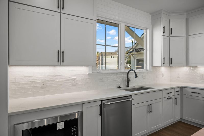 404 Oak Hammock Ct, Johns Island, SC 29455