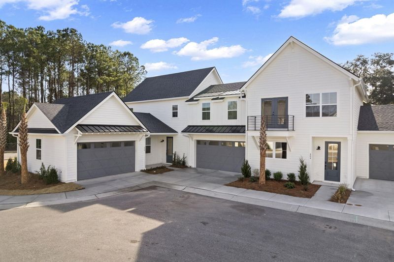 404 Oak Hammock Ct, Johns Island, SC 29455