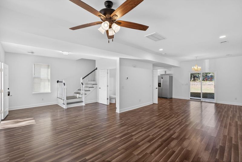 116 Farm Rd, Goose Creek, SC 29445