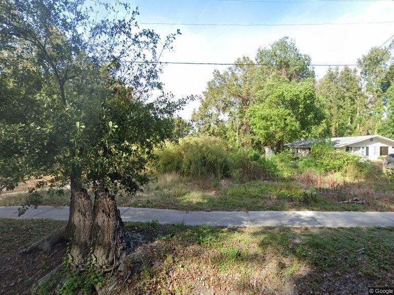 883 Long Point Rd, Mount Pleasant, SC 29464
