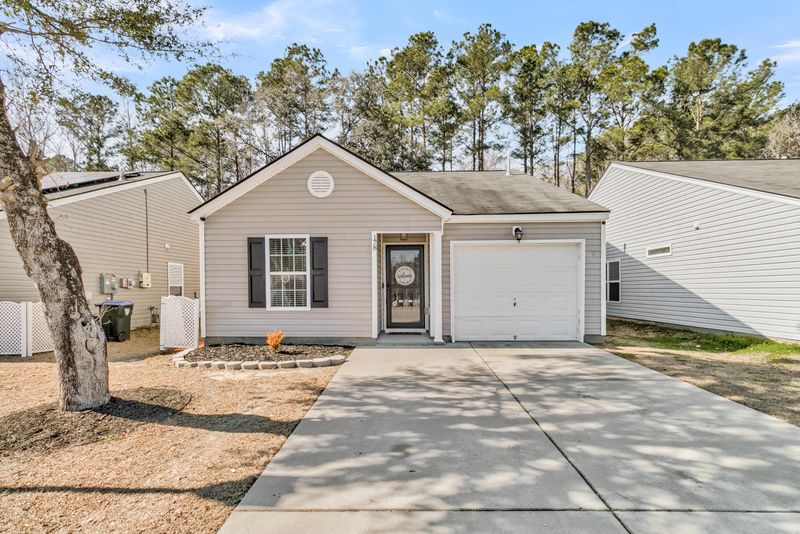 178 Keaton Brook Dr, Summerville, SC 29485